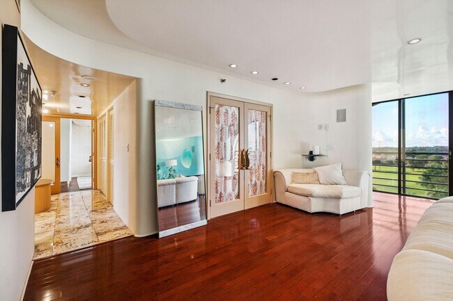 Building Photo - 7217 Promenade Dr