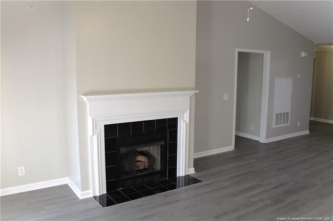 Building Photo - 3308 Harbour Pointe Pl