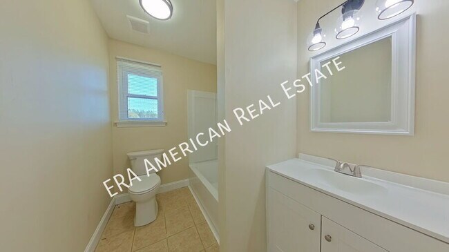 Building Photo - 5806 Flamingo Rd