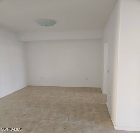 Building Photo - 1410 Tiffany Ln