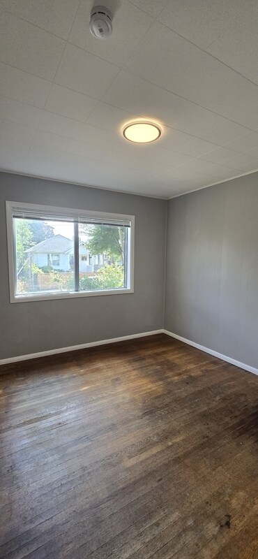 Building Photo - 6341 4th Ave NE