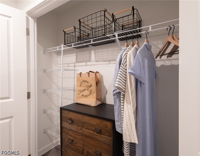 Building Photo - 3260 Stockton St