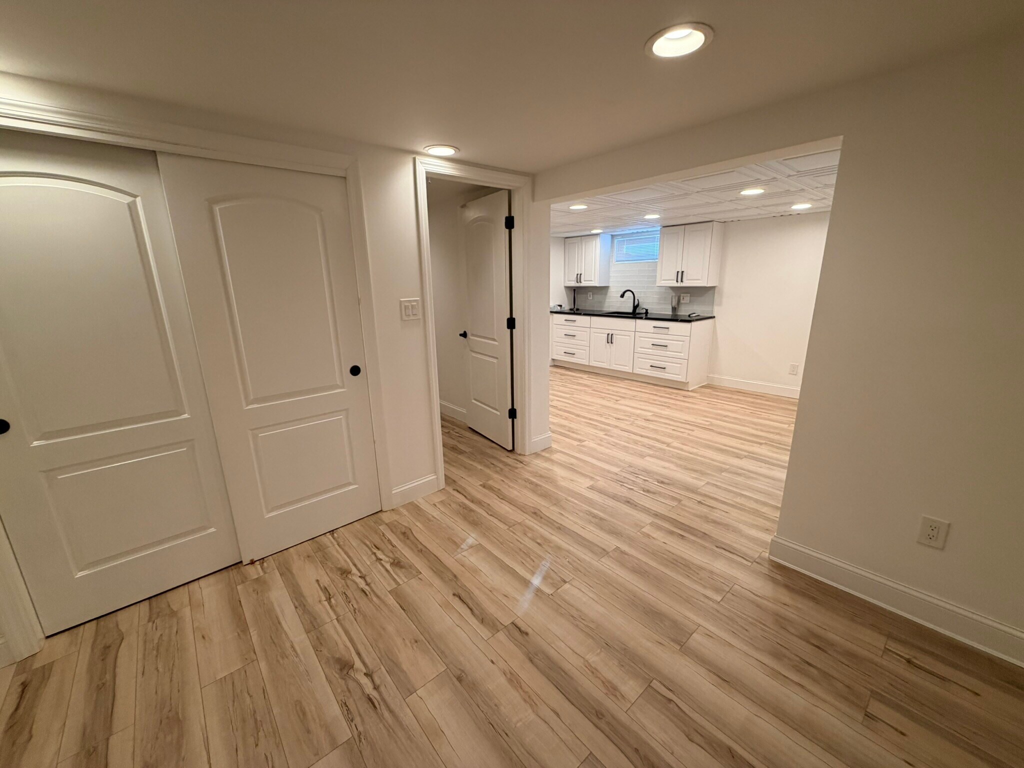 Building Photo - 2002 City Ave