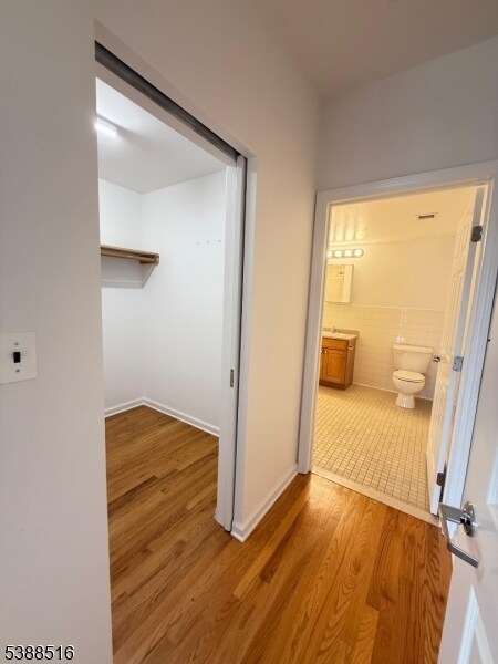 Building Photo - 53 W Palisade Ave