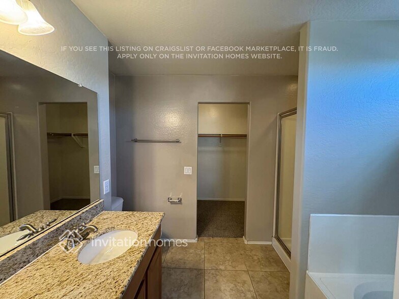 Building Photo - 13247 N 87th Dr