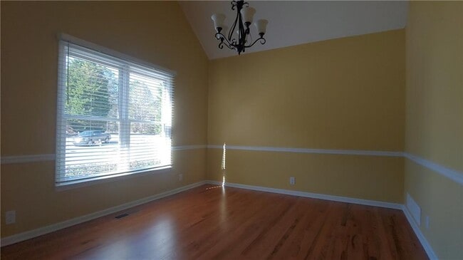 Building Photo - 4948 Pippin Dr NW