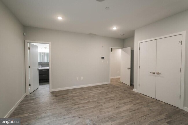 Building Photo - 1524 N 8th St