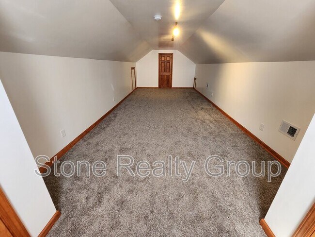 Building Photo - 508 Indiana St