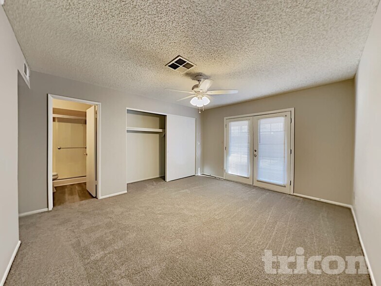 Building Photo - 7044 W Taylor St