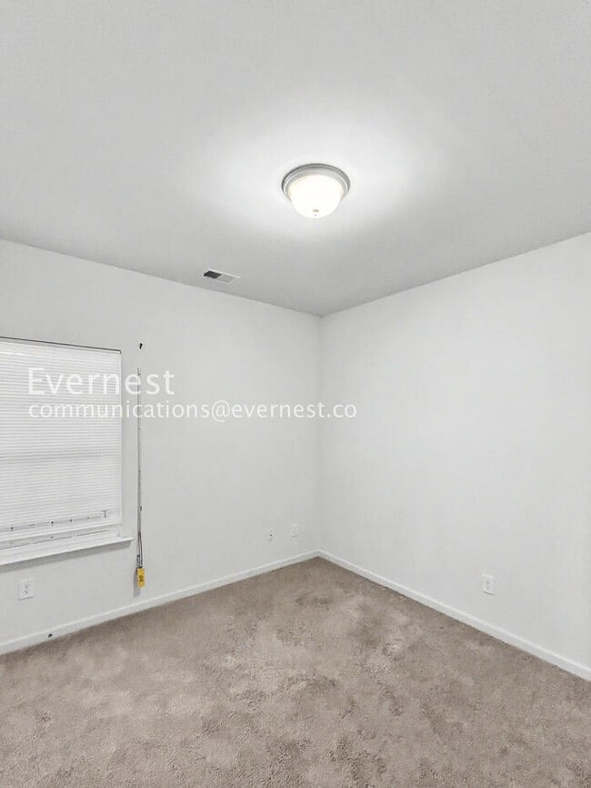 Building Photo - 10828 Mt Holly Rd