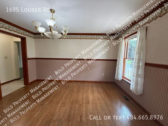 Building Photo - 1695 Louser Rd