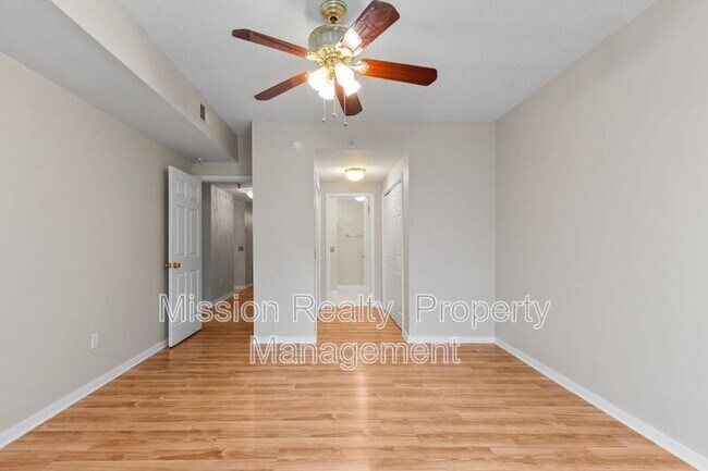 Building Photo - 301 Beacon Ridge Dr