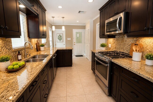 Building Photo - 4009 Nenana Dr