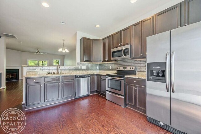 Building Photo - 7916 Dukes Dynasty Dr