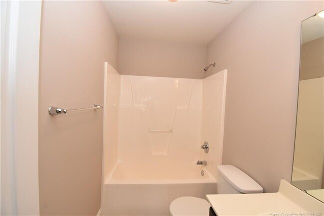 Building Photo - 148 S Prince Henry Way