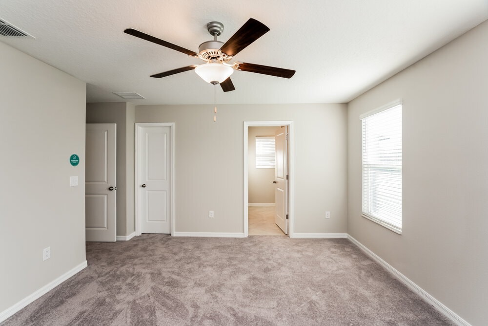 Building Photo - 7211 Spring Snowflake Ave