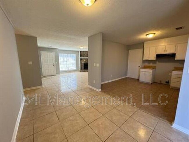 Building Photo - 8103 Creekstone Ct