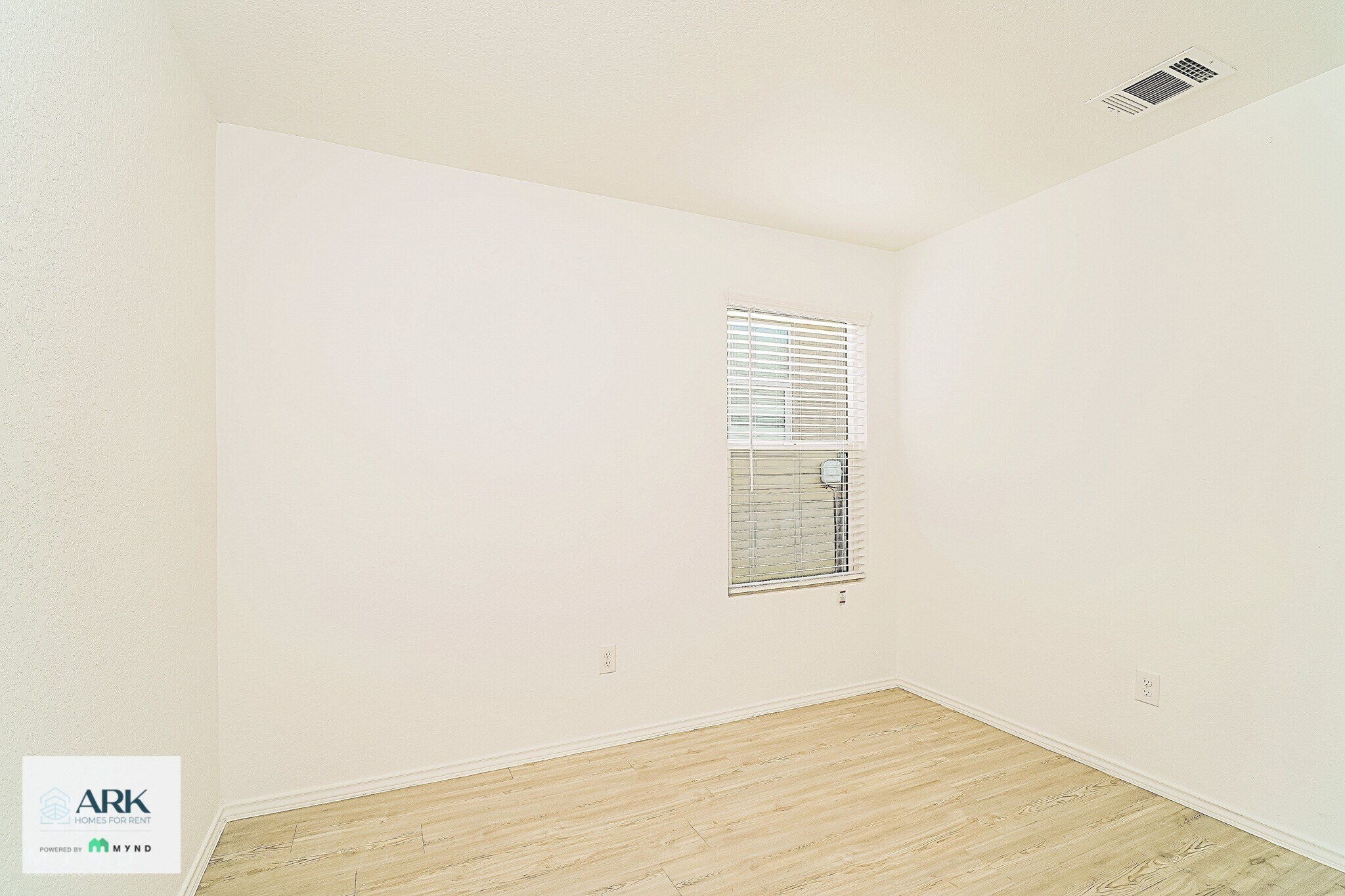 Building Photo - 8806 Barrow Path