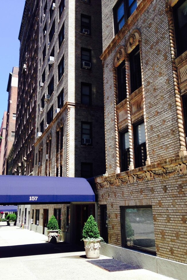 Building Photo - 157-163 E 72nd St