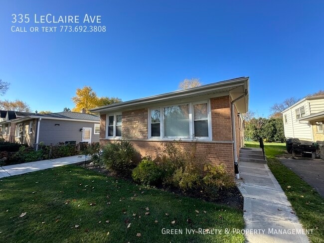 Building Photo - 335 Leclaire Ave