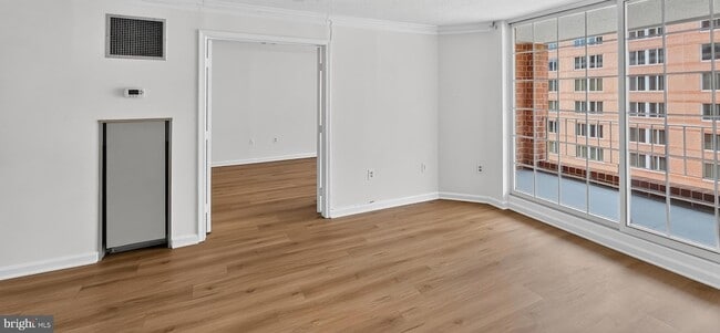 Building Photo - 1230 23rd St NW