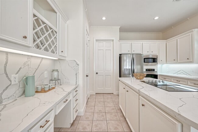 Building Photo - 13719 Ashley Run