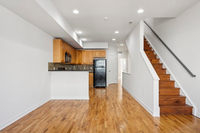 Living Room - 2638 Federal St