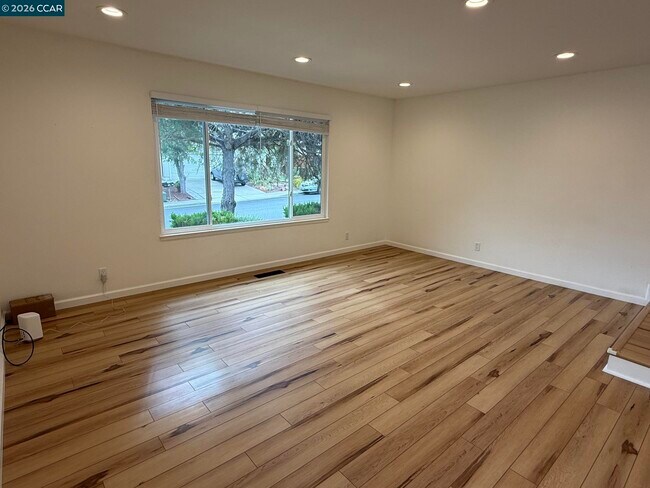 Building Photo - 4490 Leatherwood Ct