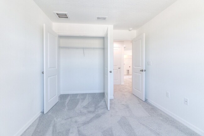 Building Photo - Spacious Two-Story East Tampa Rental Near Parks, Downtown and Major Highways