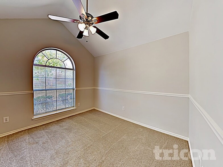 Building Photo - 1024 Kory Dr