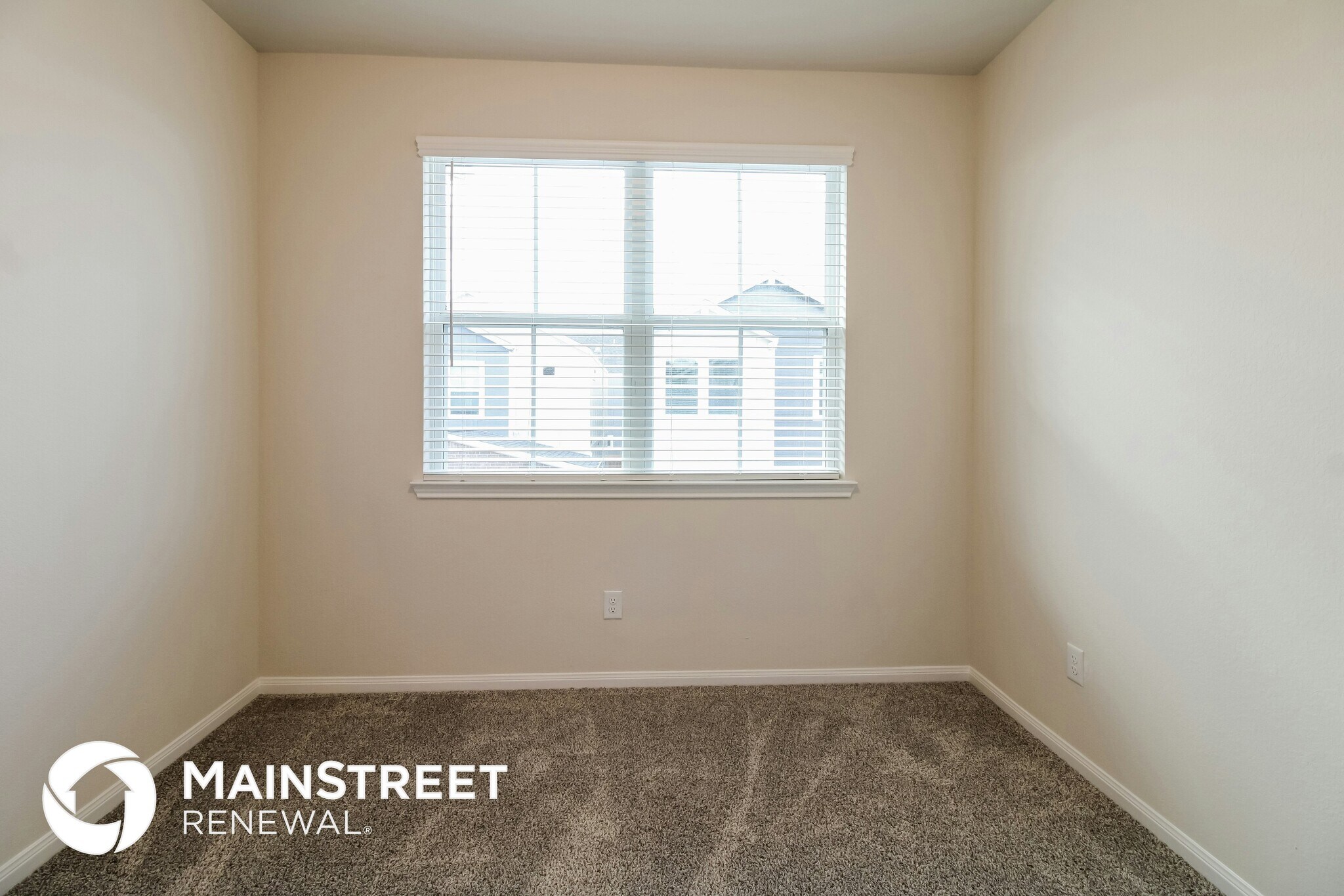 Building Photo - 9813 Falling Fern Ln