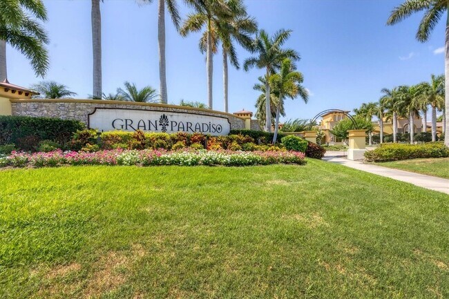 Building Photo - 12410 Cinqueterre Dr