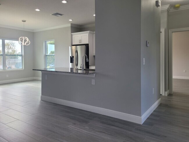 Building Photo - 13032 Agatha Ln