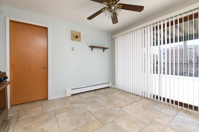 Building Photo - 8629 W Summerdale Ave