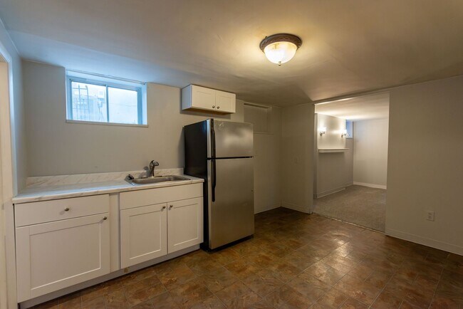 Building Photo - 3555 Quivas St