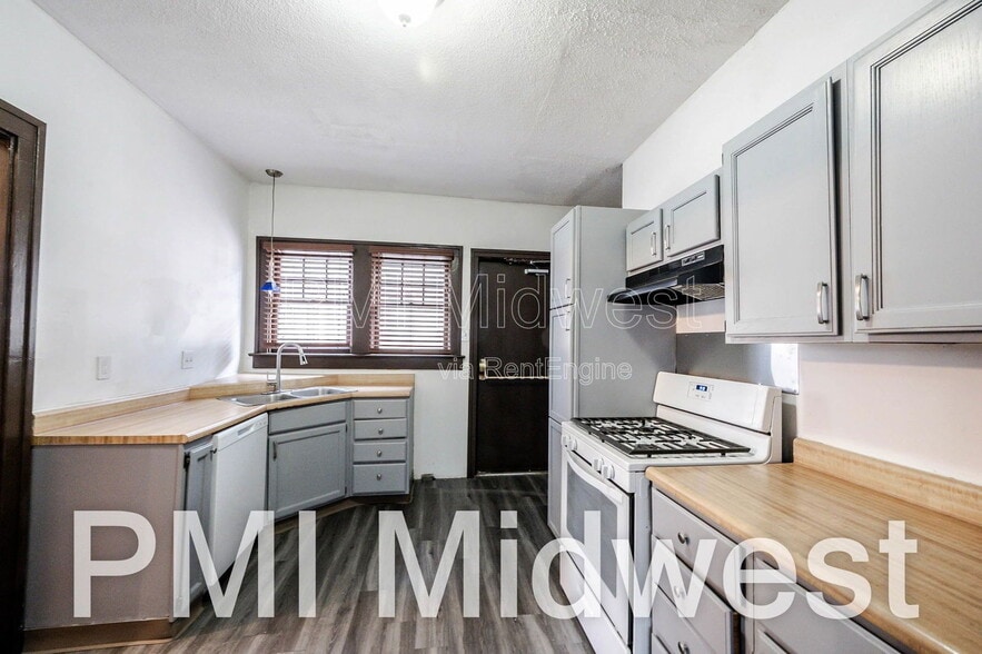 Building Photo - 3513 N Pennsylvania St