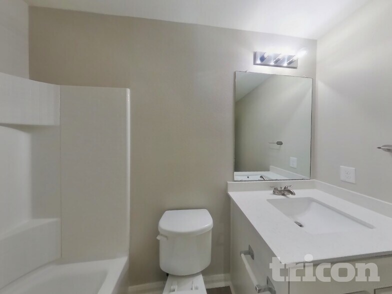 Building Photo - 1026 Barrymore Ln