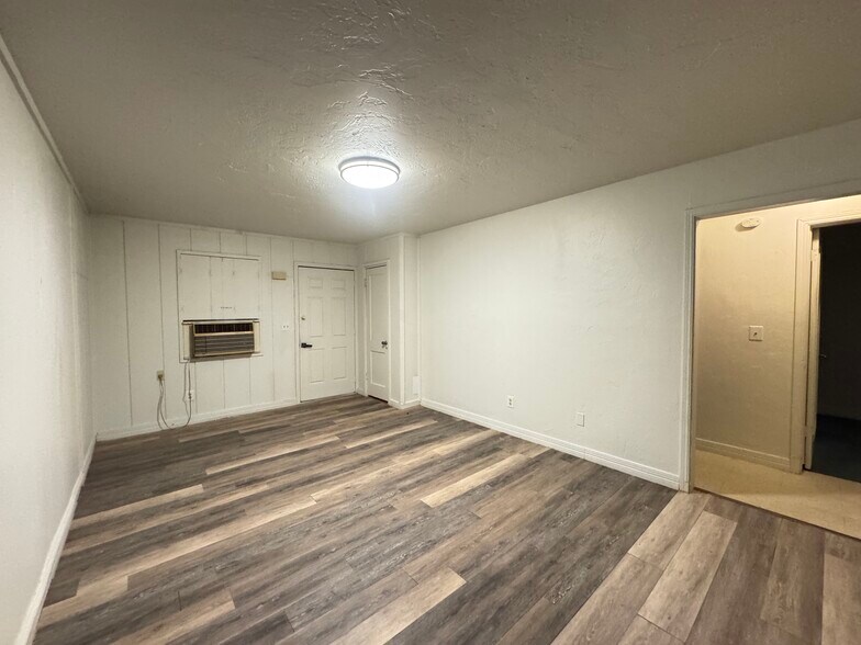 Building Photo - 2408 S Woodward Ave