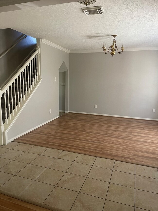 Building Photo - 3706 Nutwood Ln