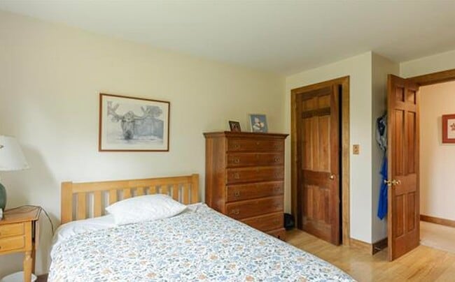 Building Photo - 51 Prospect Hill Rd