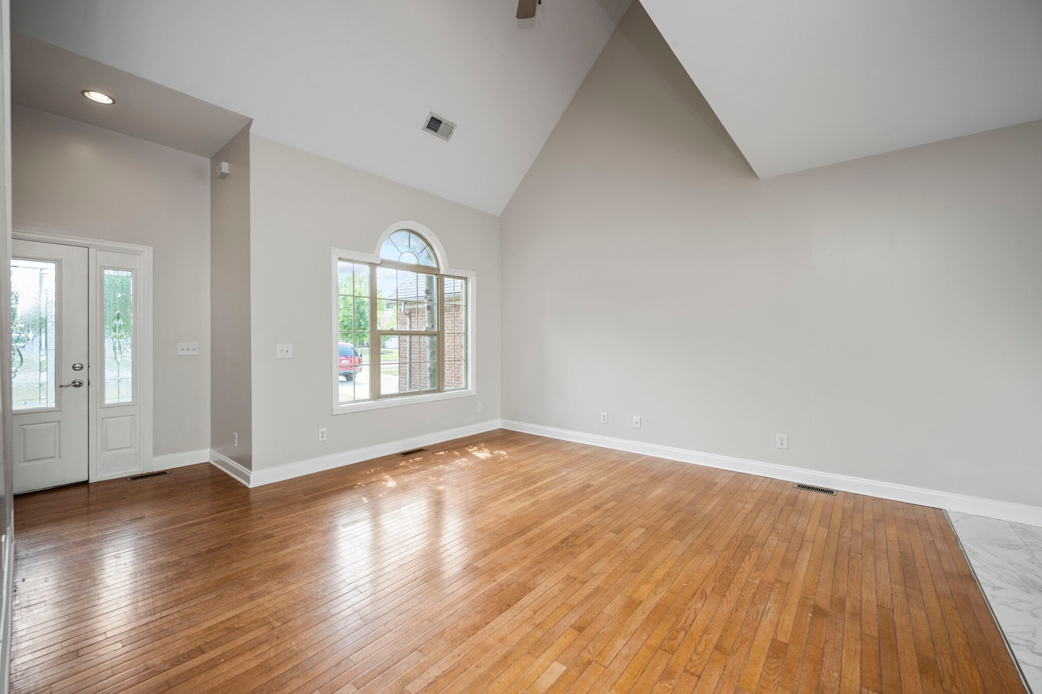 Family Room and Front Entrance with Hardwood Floors - 393 Hays Blvd
