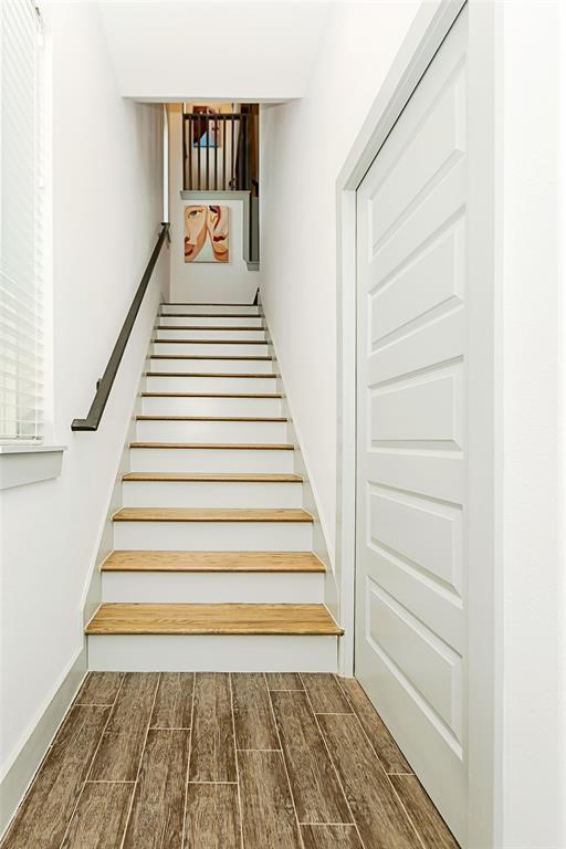 Building Photo - 4303 Chester St