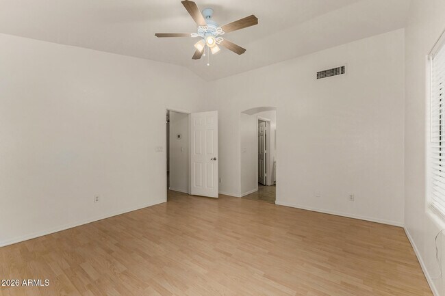 Building Photo - 1343 E Angela Dr