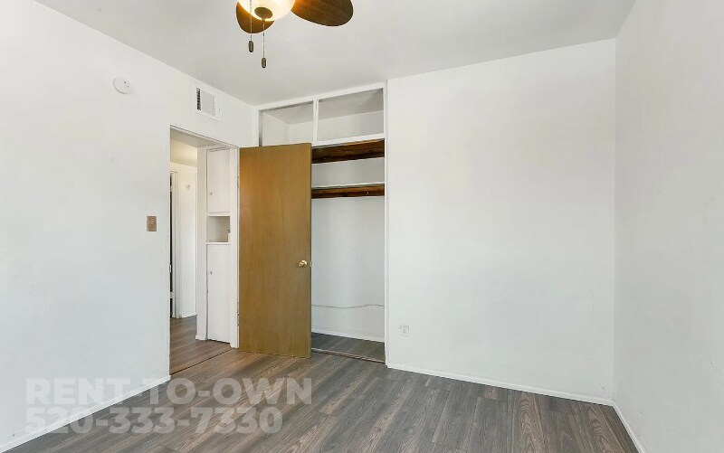 Building Photo - 418 E McMillan Dr