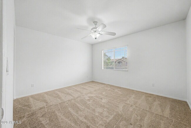 Building Photo - 14165 W Crocus Dr