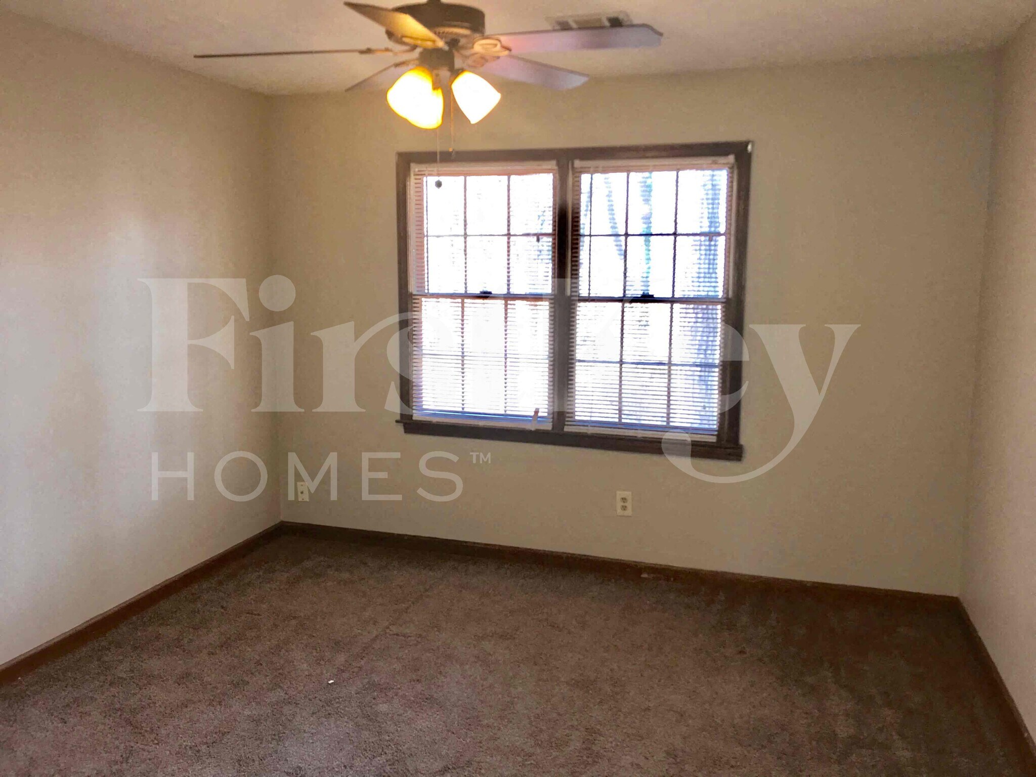 Building Photo - 1433 St Dunstans Rd