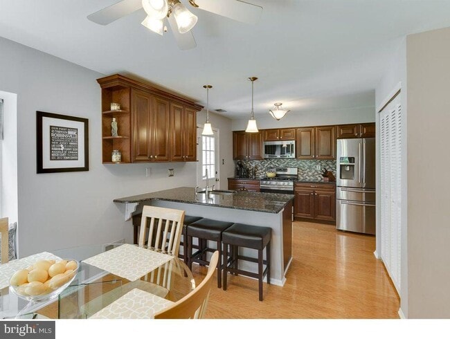 Building Photo - 45 Tynemouth Ct