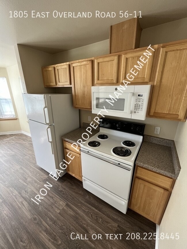 Building Photo - 1805 E Overland Rd