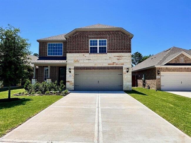 Primary Photo - 6151 White Spruce Dr