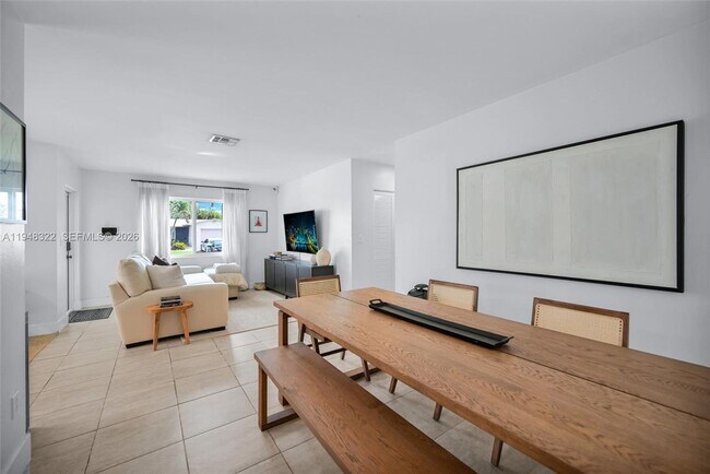 Building Photo - 8780 SW 200th Terrace